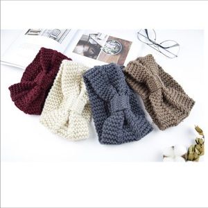 Women’s crochet winter head-wrap/ear warmer